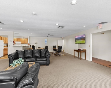 702 White Cedar - Photo Thumbnail 20