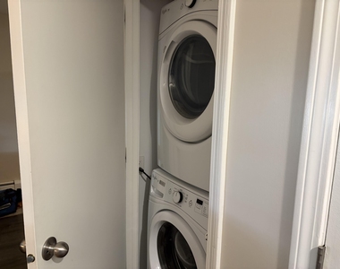 702 White Cedar - Photo Thumbnail 6