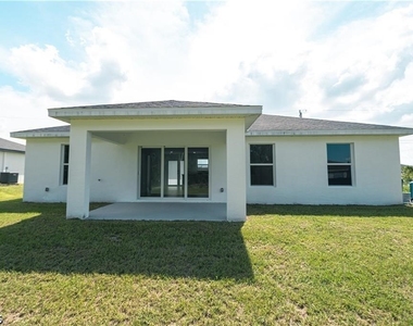 2712 46th Street Sw - Photo Thumbnail 16