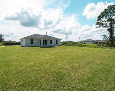 2712 46th Street Sw - Photo Thumbnail 17