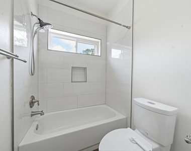 2214 Lytham Lane - Photo Thumbnail 35