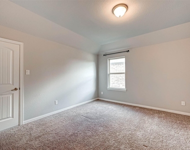 23514 San Ricci Court - Photo Thumbnail 16