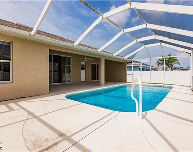 2107 Sw 30th Terrace - Photo Thumbnail 37
