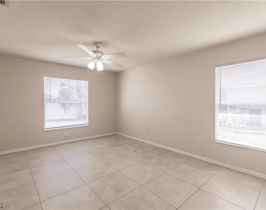 2107 Sw 30th Terrace - Photo Thumbnail 20