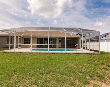 2107 Sw 30th Terrace - Photo Thumbnail 39