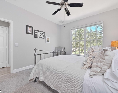 18900 Bay Woods Lake Drive - Photo Thumbnail 29