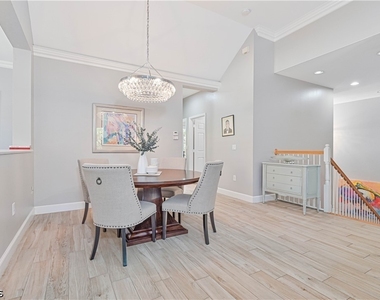 18900 Bay Woods Lake Drive - Photo Thumbnail 12