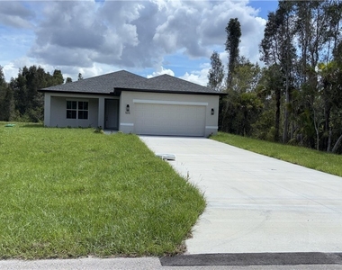 505 Greenbriar Boulevard - Photo Thumbnail 1
