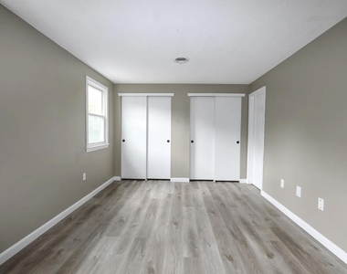 2 Bluestone - Photo Thumbnail 9