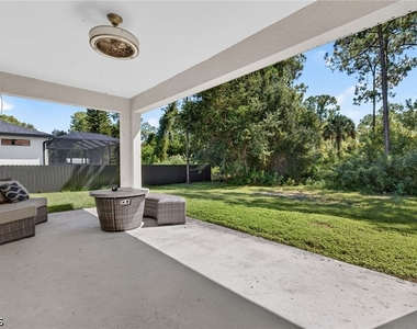 2010 Robert Avenue - Photo Thumbnail 24