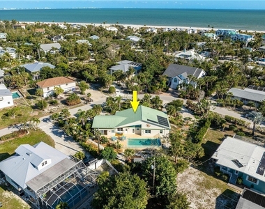 434 Lagoon Drive - Photo Thumbnail 1
