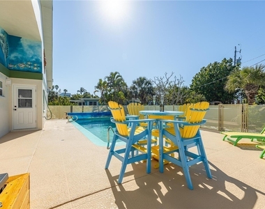 434 Lagoon Drive - Photo Thumbnail 42