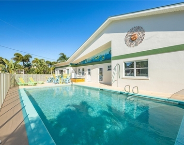 434 Lagoon Drive - Photo Thumbnail 43