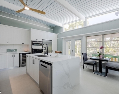 434 Lagoon Drive - Photo Thumbnail 34
