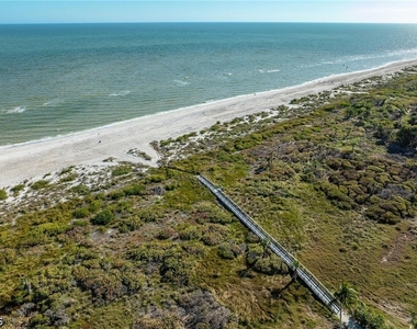 434 Lagoon Drive - Photo Thumbnail 47