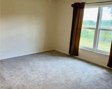 8007 Royal Court - Photo Thumbnail 11