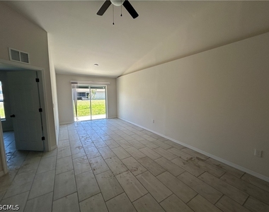 2909 Santa Barbara Boulevard - Photo Thumbnail 4