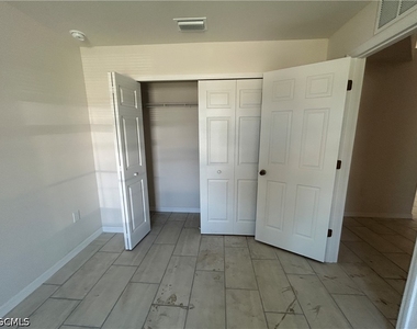 2909 Santa Barbara Boulevard - Photo Thumbnail 10