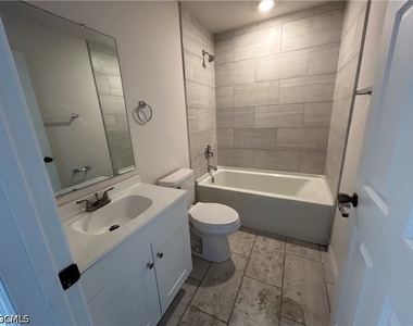 2909 Santa Barbara Boulevard - Photo Thumbnail 6
