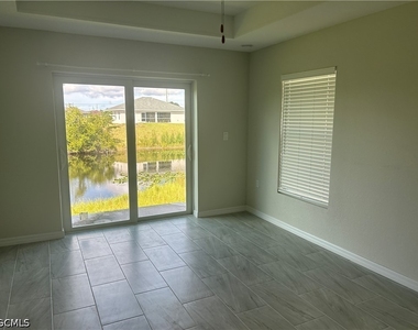3200 Nw 4th Place - Photo Thumbnail 4