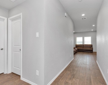 21506 Hartford Hollow Lane - Photo Thumbnail 1