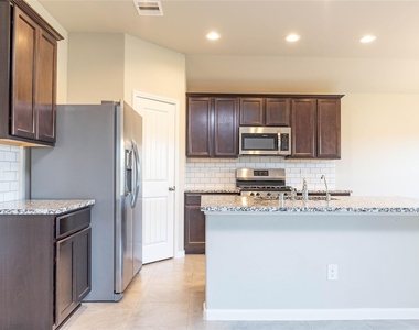 3206 Zephyr Park Lane - Photo Thumbnail 16