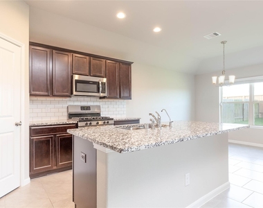3206 Zephyr Park Lane - Photo Thumbnail 15
