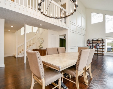 7711 Hopewell Lane - Photo Thumbnail 6