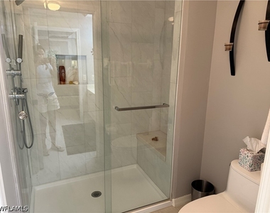 7725 Pebble Creek Circle - Photo Thumbnail 10