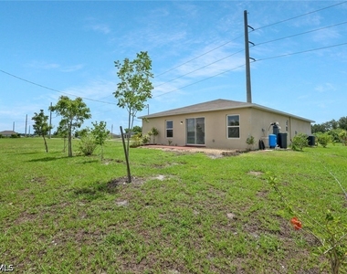 2426 Santabarbara Boulevard N - Photo Thumbnail 19