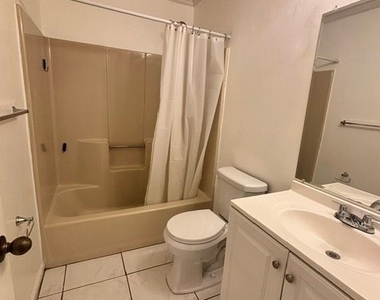 5308 Treetops Drive - Photo Thumbnail 5