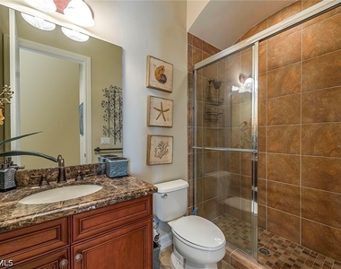7812 Valencia Court - Photo Thumbnail 8