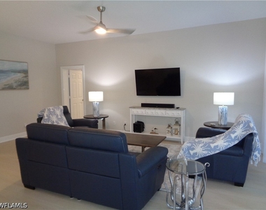 558 Vintage Reserve Lane - Photo Thumbnail 9
