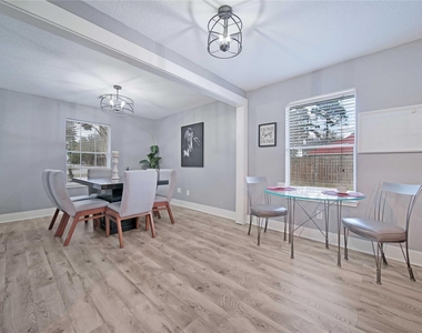 6003 Weisinger Drive - Photo Thumbnail 10