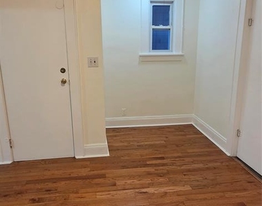 283 Hickory - Photo Thumbnail 2