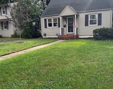 409 Sheffield - Photo Thumbnail 1