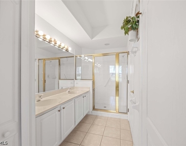 23591 Sandycreek Terrace - Photo Thumbnail 14