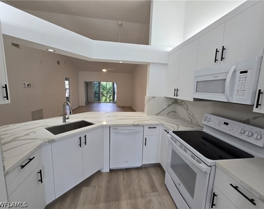 859 Tanbark Drive - Photo Thumbnail 2