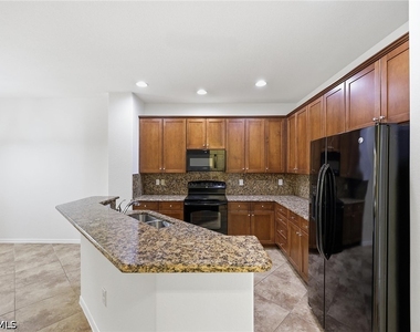 9037 Alturas Street - Photo Thumbnail 13