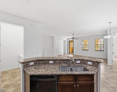 9037 Alturas Street - Photo Thumbnail 12