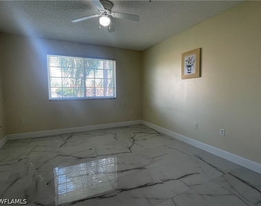 1205 Wildwood Lakes Boulevard - Photo Thumbnail 5