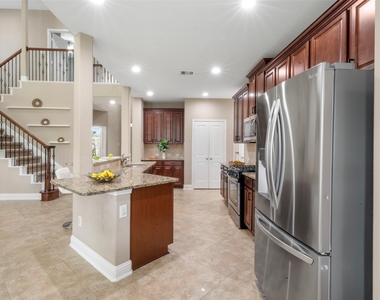 102 Blossom Terrace Lane - Photo Thumbnail 9