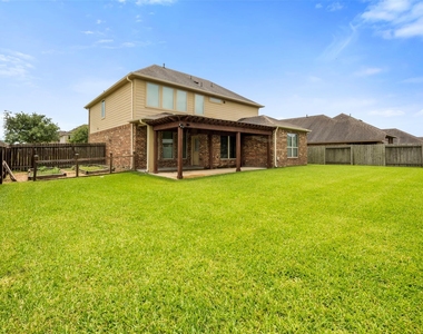 102 Blossom Terrace Lane - Photo Thumbnail 29