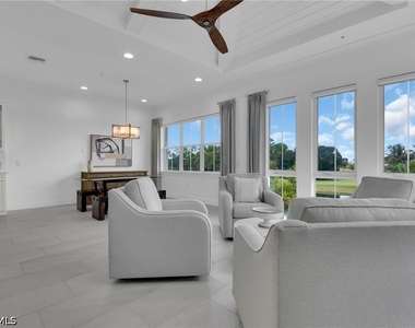 6585 Dominica Drive - Photo Thumbnail 13