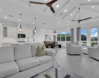 6585 Dominica Drive - Photo Thumbnail 9
