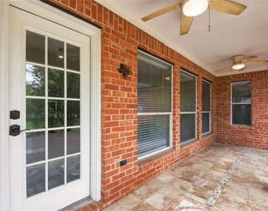 5419 Teakwood Lane - Photo Thumbnail 28