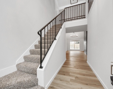 718 Land Grant Drive - Photo Thumbnail 4