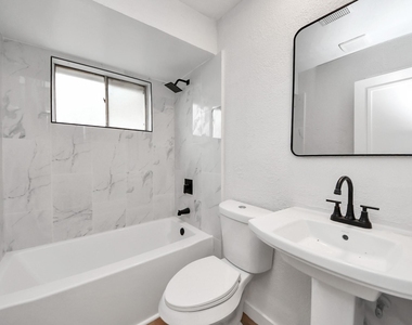 718 Land Grant Drive - Photo Thumbnail 23