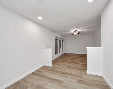 718 Land Grant Drive - Photo Thumbnail 14