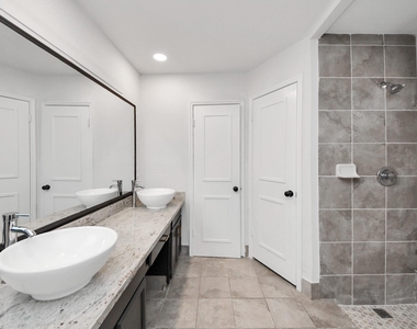 718 Land Grant Drive - Photo Thumbnail 18